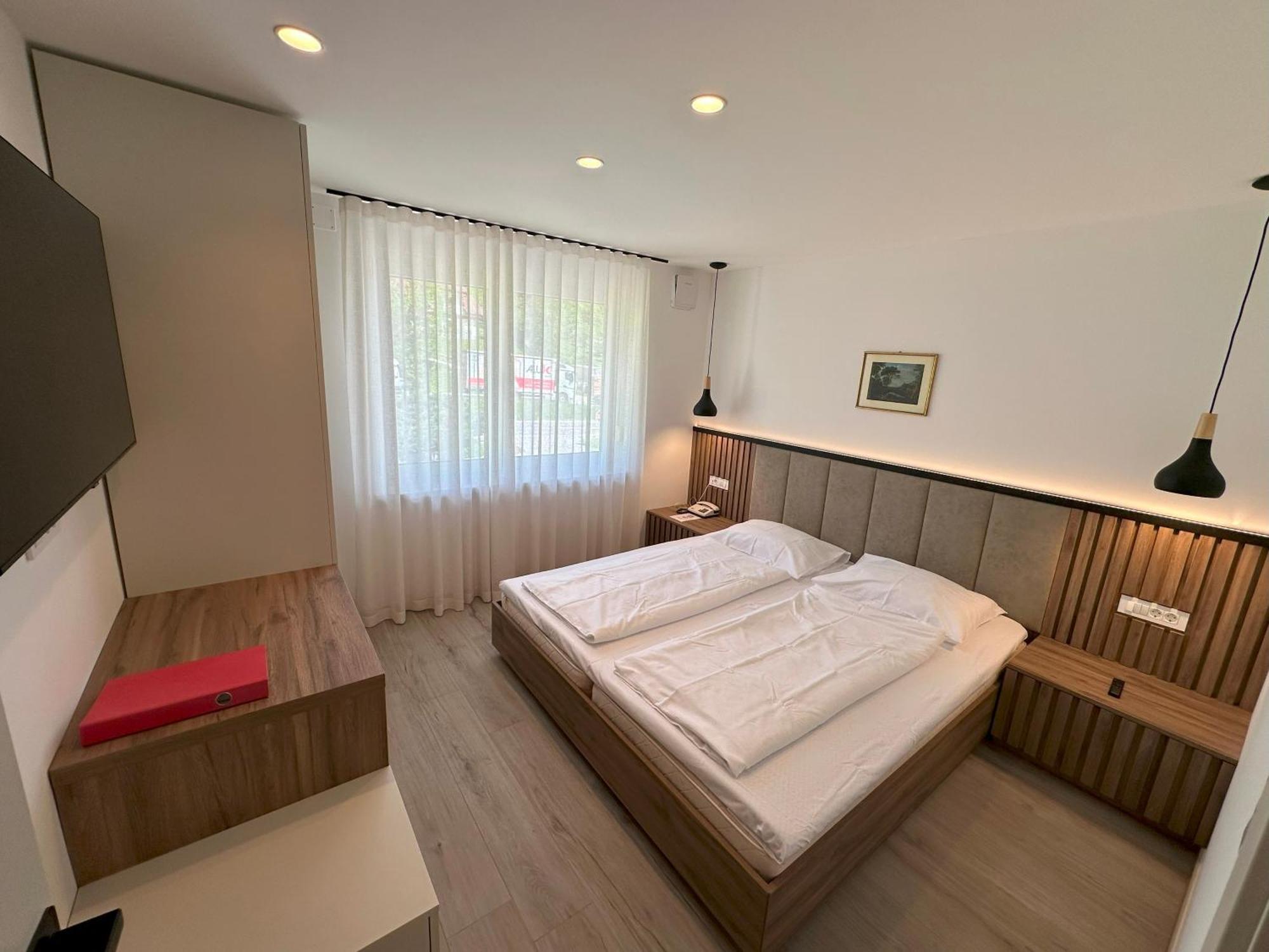 Zigon Bed & Breakfast Logatec Esterno foto